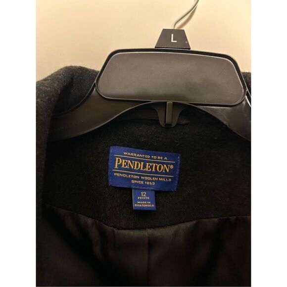 Pendleton wool coat size 12 petite C22-14 - Picture 3 of 3